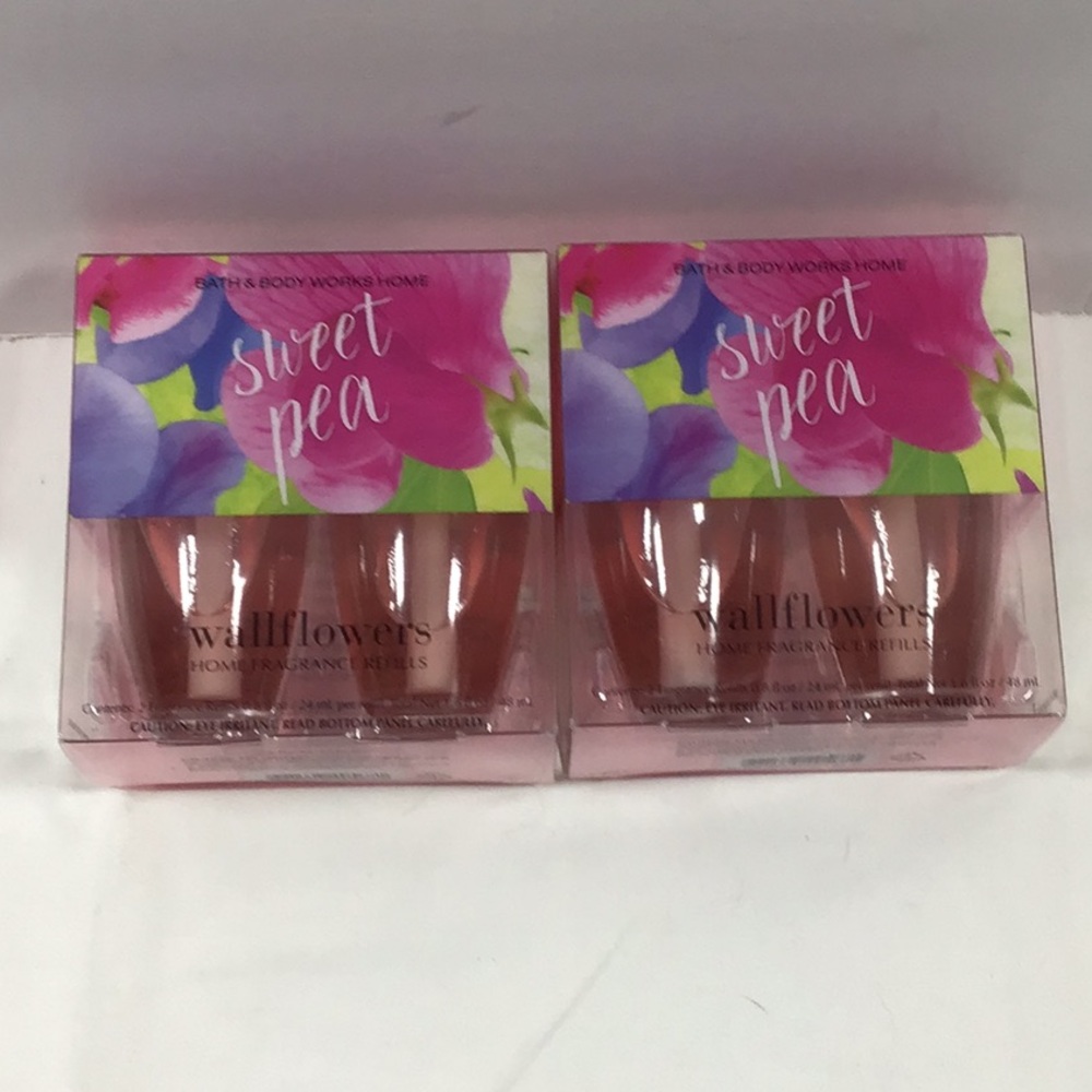 Bath & Body Works Sweet Pea Wallflower Refills (2) 2 pack = 4 Total